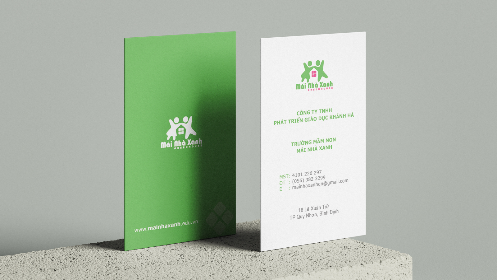 thiết kế logo mái nhà xanh