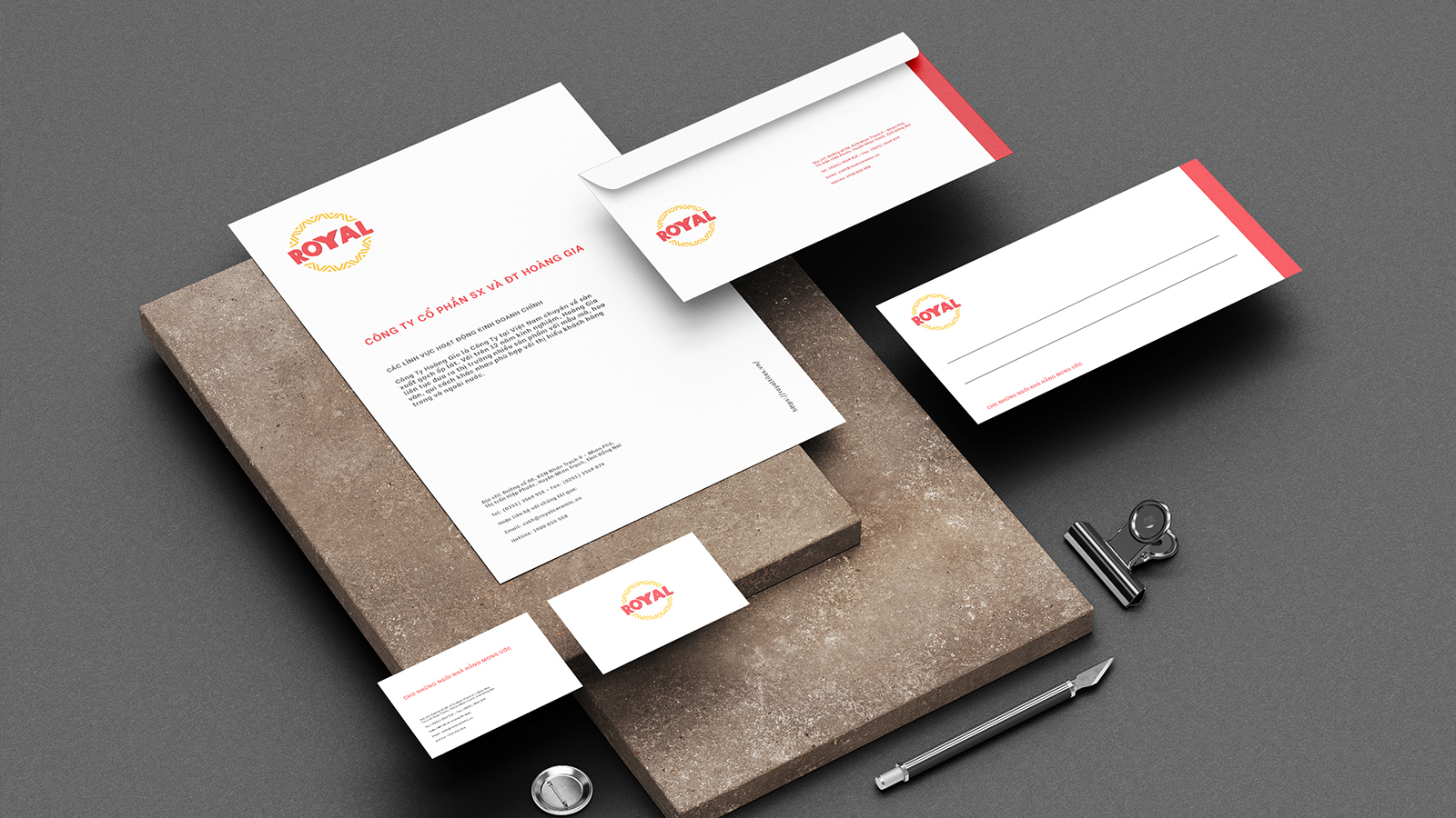 thiết kế logo gạch hoàng gia